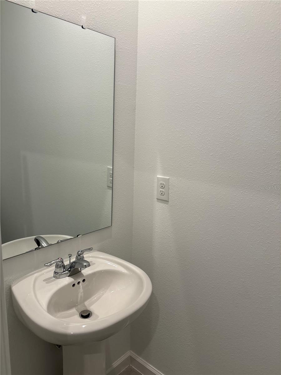 4232 SADLER RD, APOPKA, FL, 32712