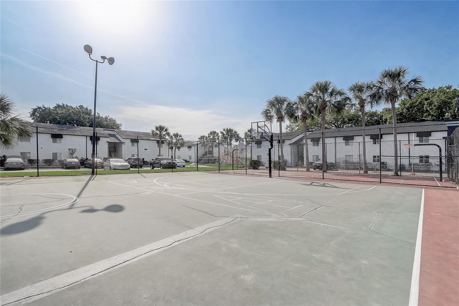 4215 S SEMORAN BLVD #3, ORLANDO, FL, 32822