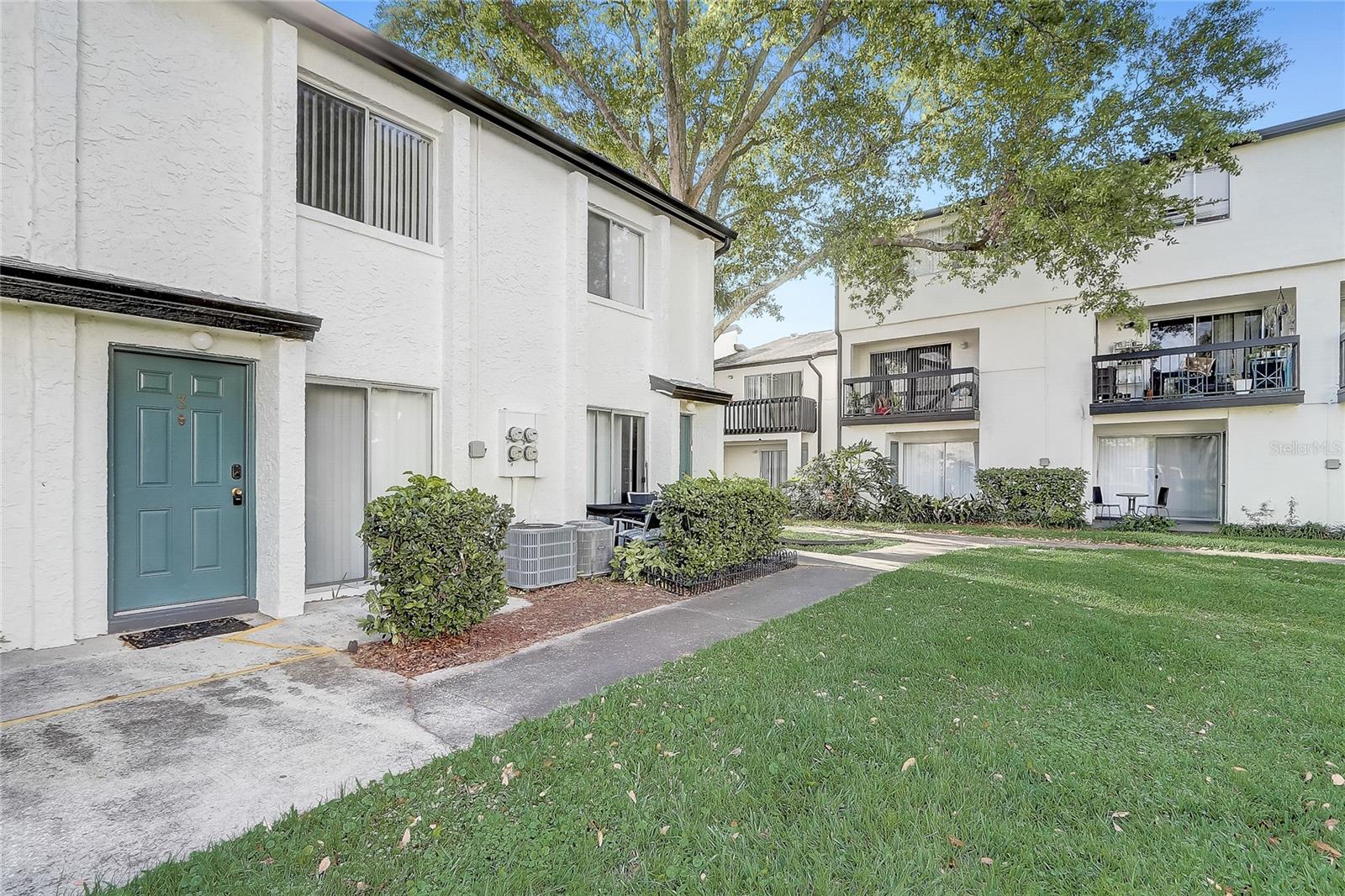 4215 S SEMORAN BLVD #3, ORLANDO, FL, 32822