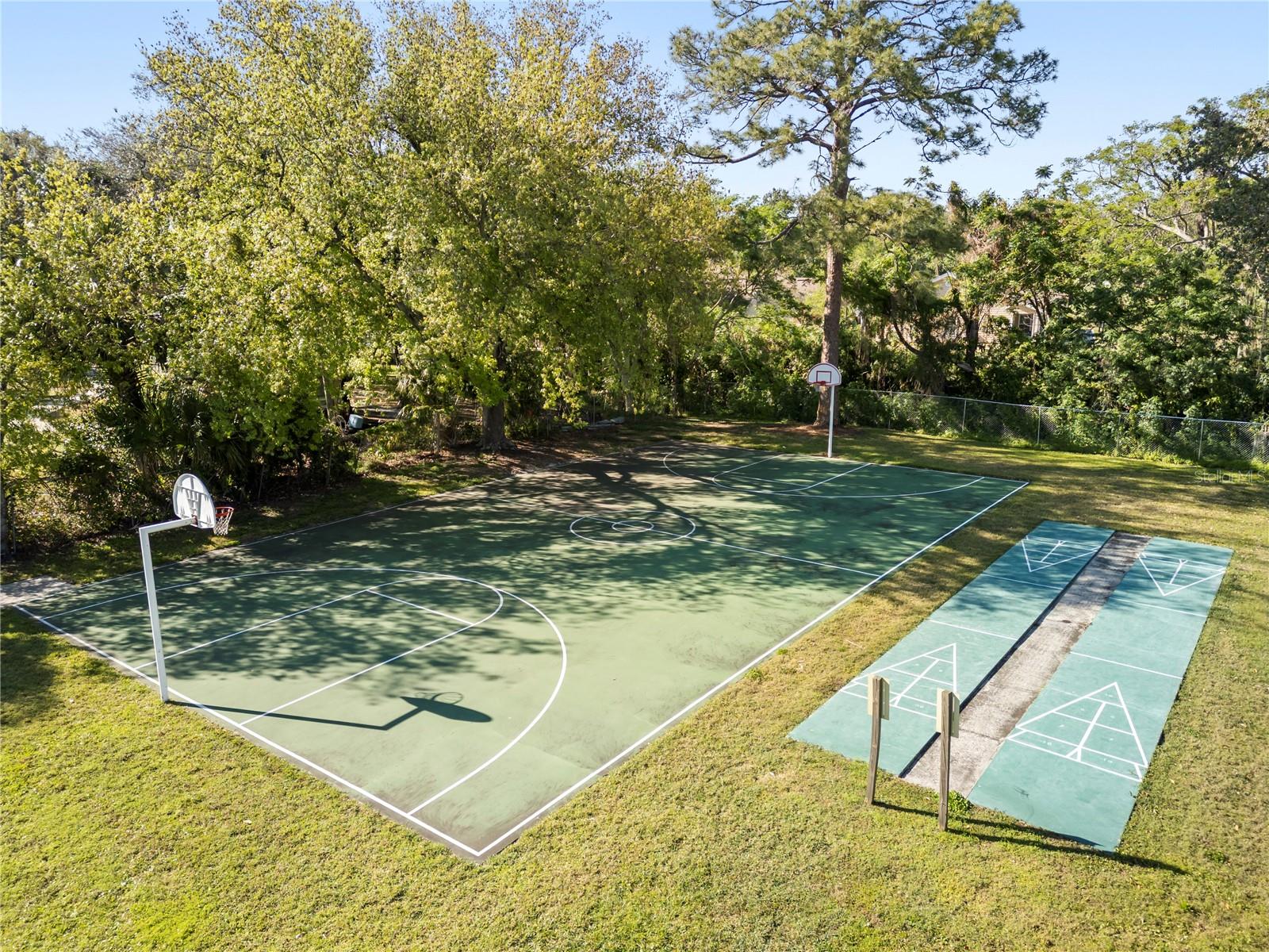 85 CAROLWOOD BLVD, FERN PARK, FL, 32730