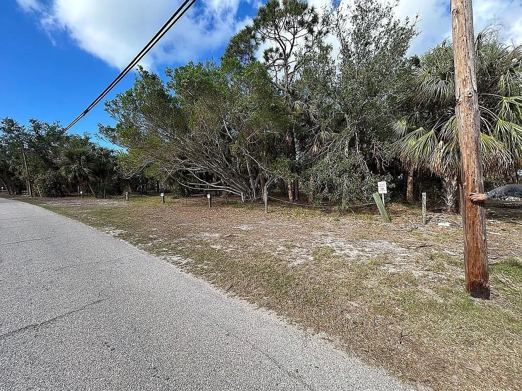 POCONO TRL E, NOKOMIS, FL, 34275