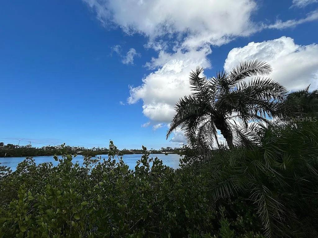 POCONO TRL E, NOKOMIS, FL, 34275