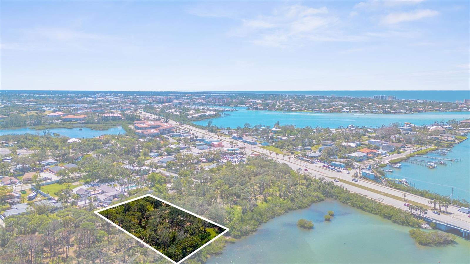 POCONO TRL E, NOKOMIS, FL, 34275
