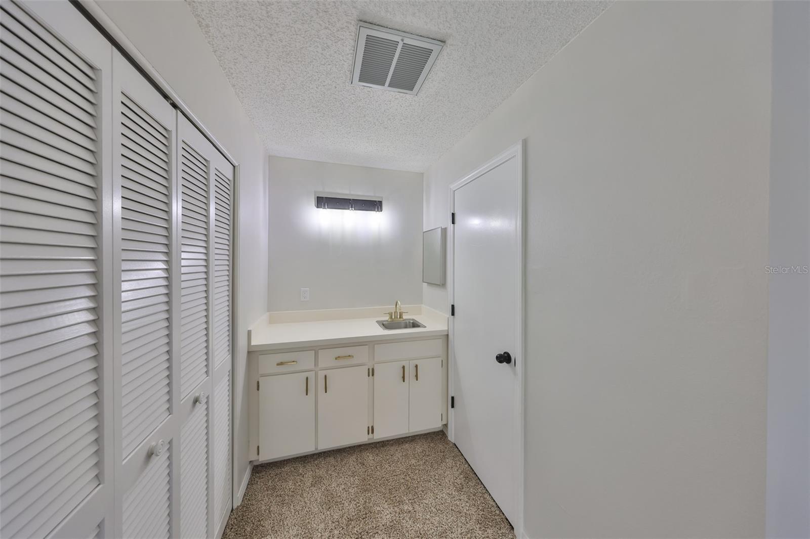 604 MCDANIEL ST, SUN CITY CENTER, FL, 33573