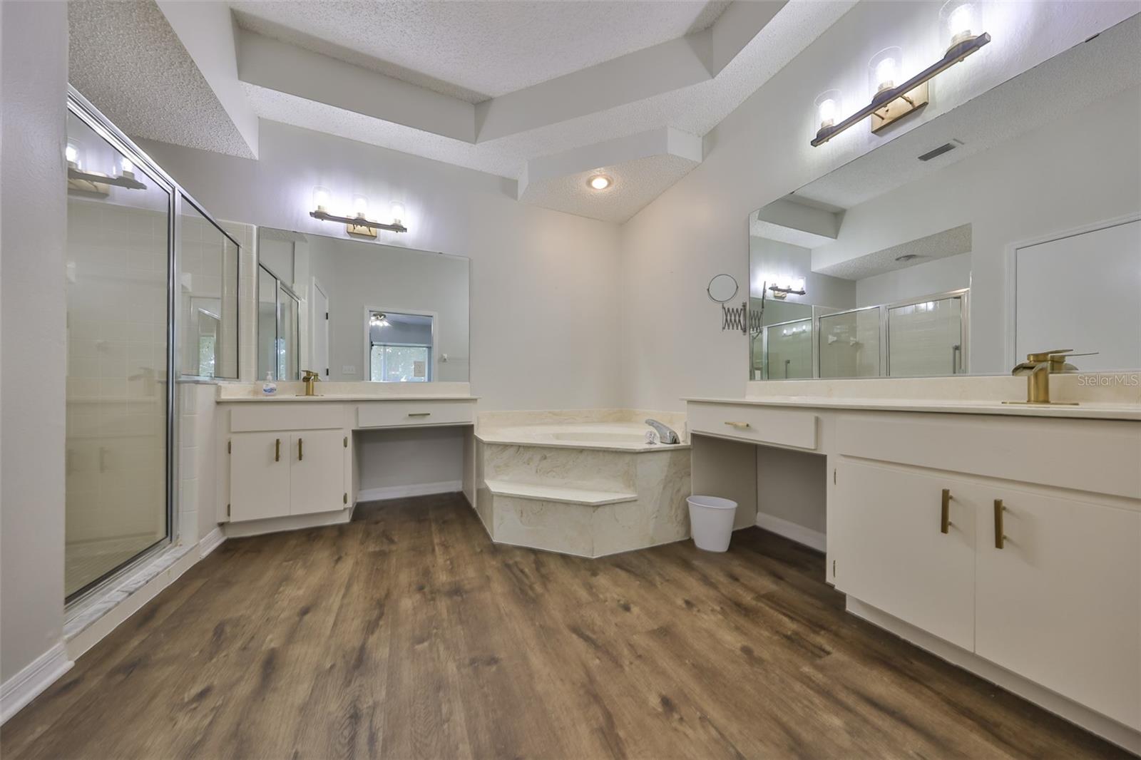 604 MCDANIEL ST, SUN CITY CENTER, FL, 33573