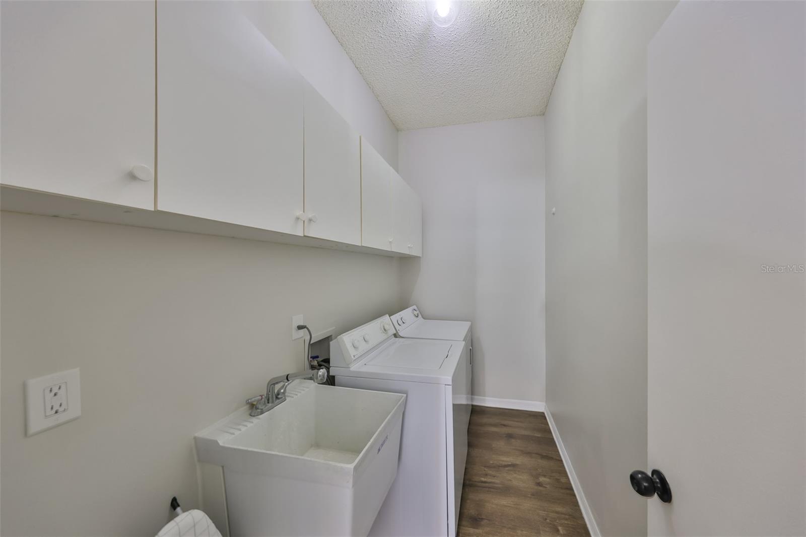 604 MCDANIEL ST, SUN CITY CENTER, FL, 33573