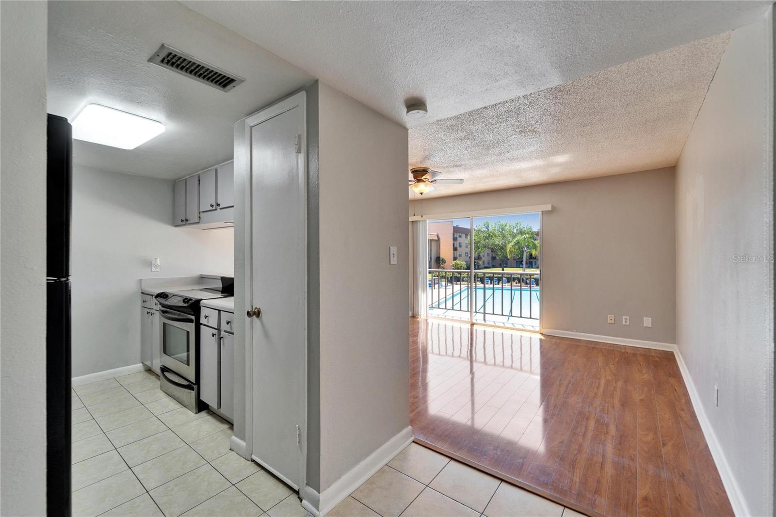 5820 N CHURCH AVE #241, TAMPA, FL, 33614