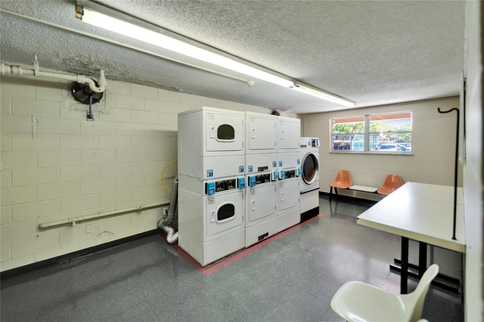 5820 N CHURCH AVE #241, TAMPA, FL, 33614