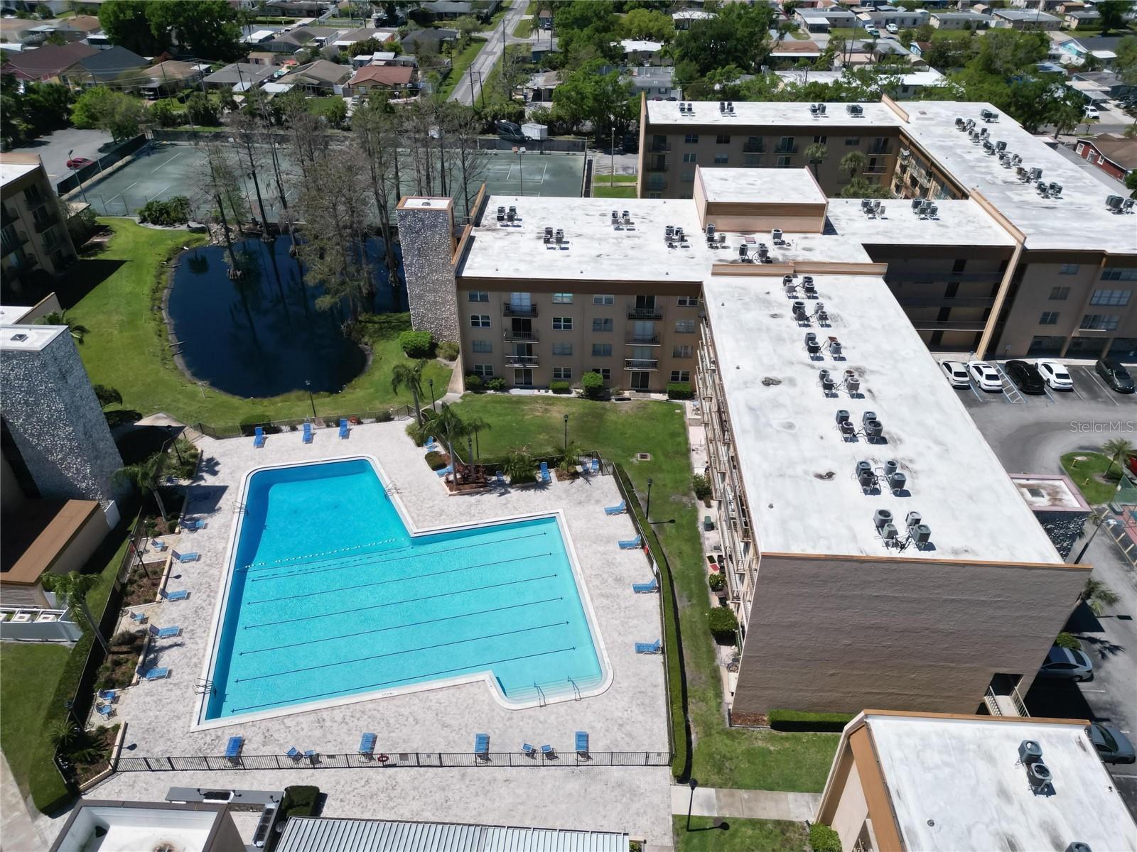 5820 N CHURCH AVE #241, TAMPA, FL, 33614