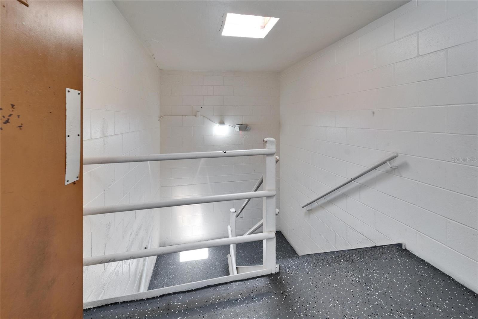 5820 N CHURCH AVE #241, TAMPA, FL, 33614