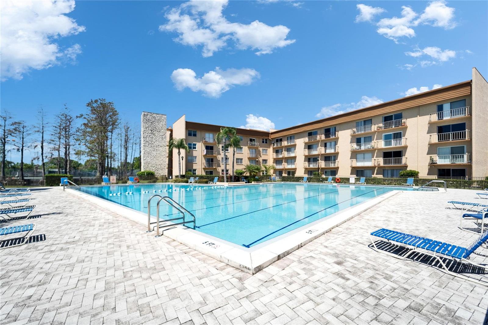 5820 N CHURCH AVE #241, TAMPA, FL, 33614