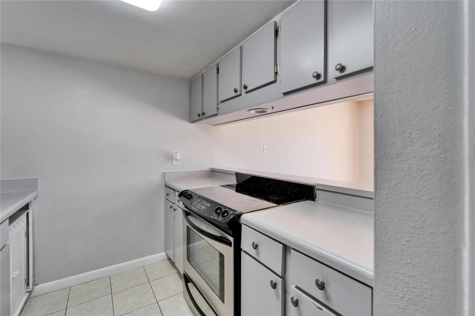 5820 N CHURCH AVE #241, TAMPA, FL, 33614