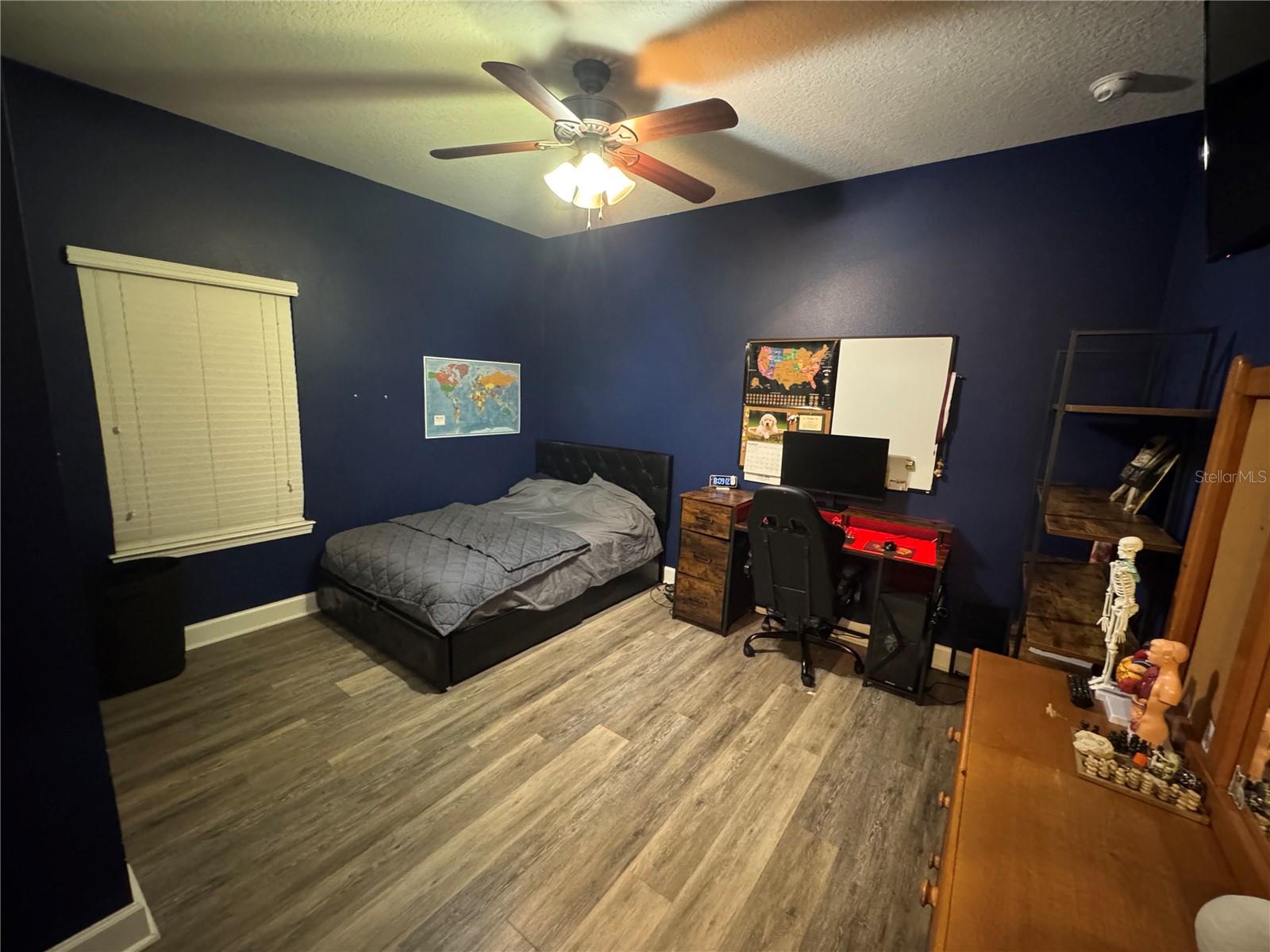 734 CALABRIA WAY, HOWEY IN THE HILLS, FL, 34737