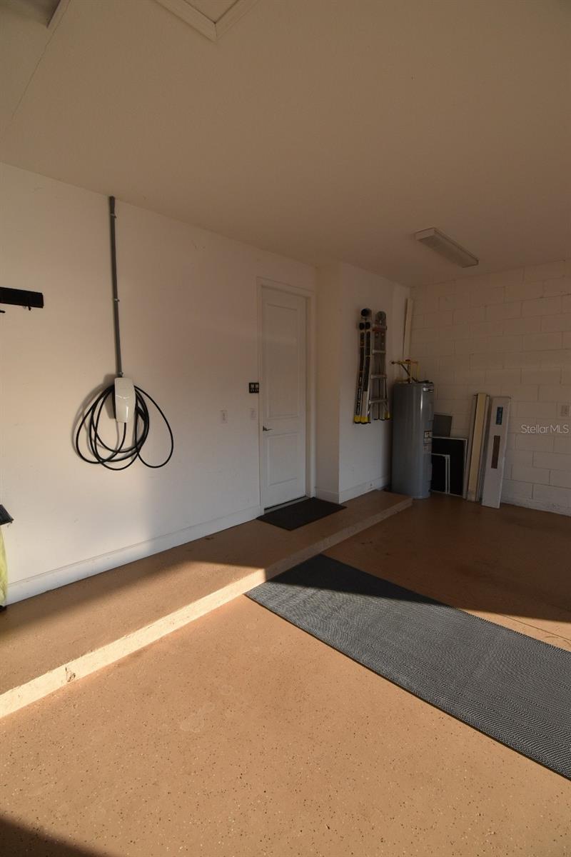 734 CALABRIA WAY, HOWEY IN THE HILLS, FL, 34737