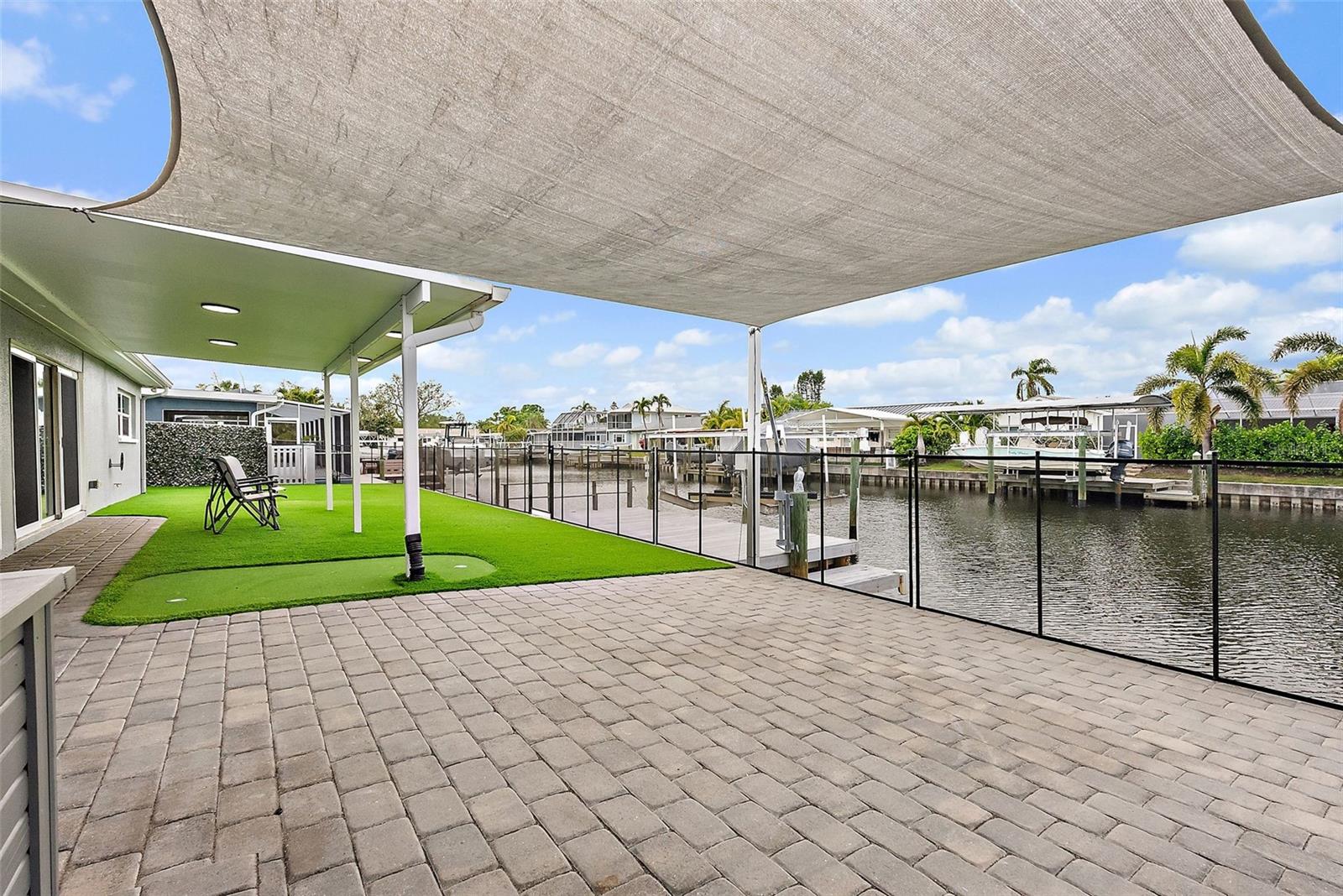 1449 48TH AVE NE, ST PETERSBURG, FL, 33703