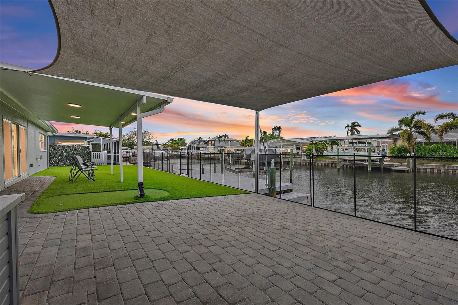 1449 48TH AVE NE, ST PETERSBURG, FL, 33703
