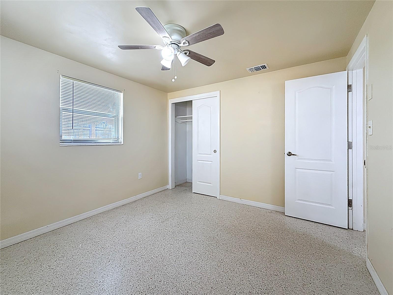 2122 HOLIDAY DR, HOLIDAY, FL, 34691