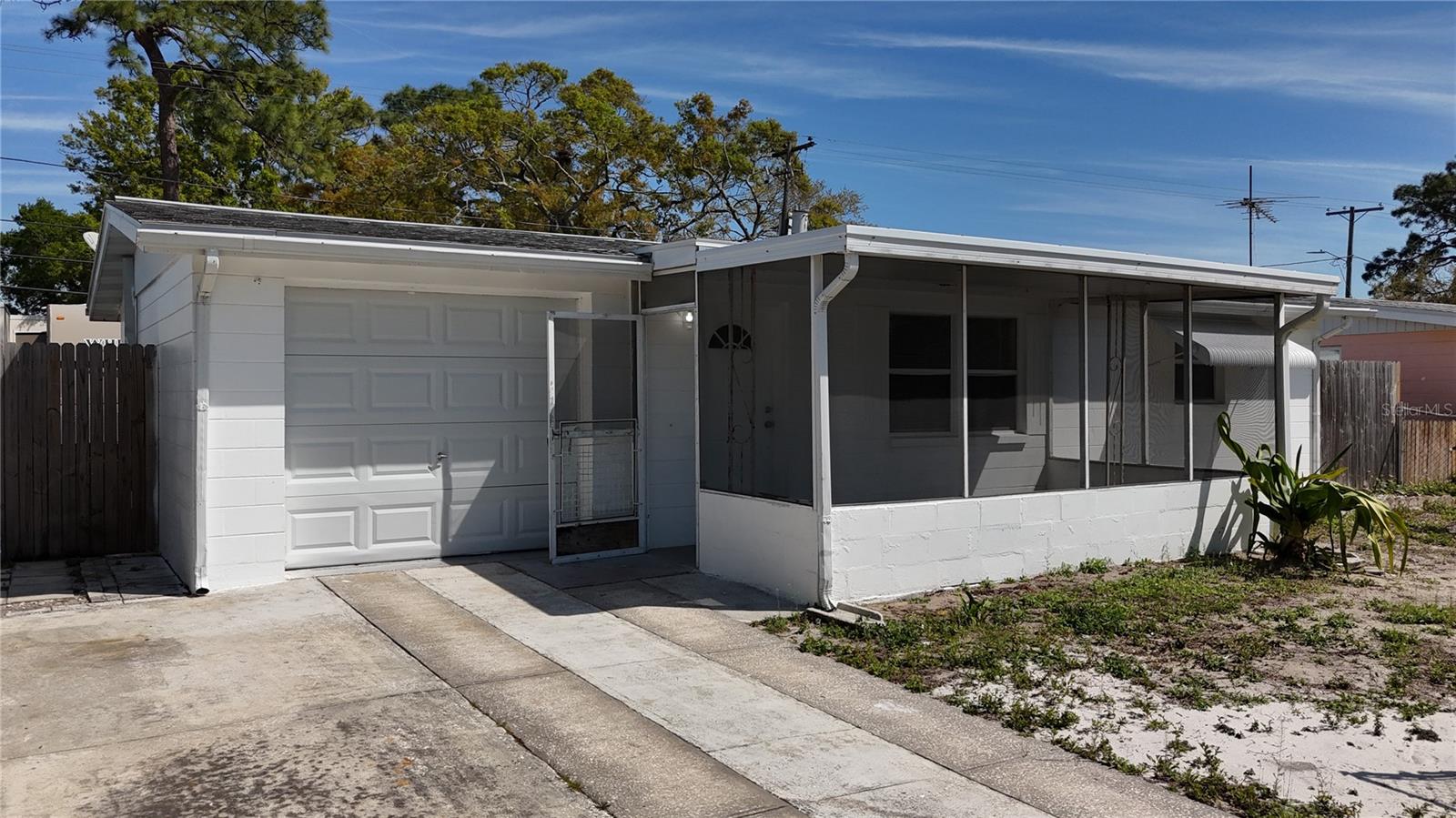 2122 HOLIDAY DR, HOLIDAY, FL, 34691