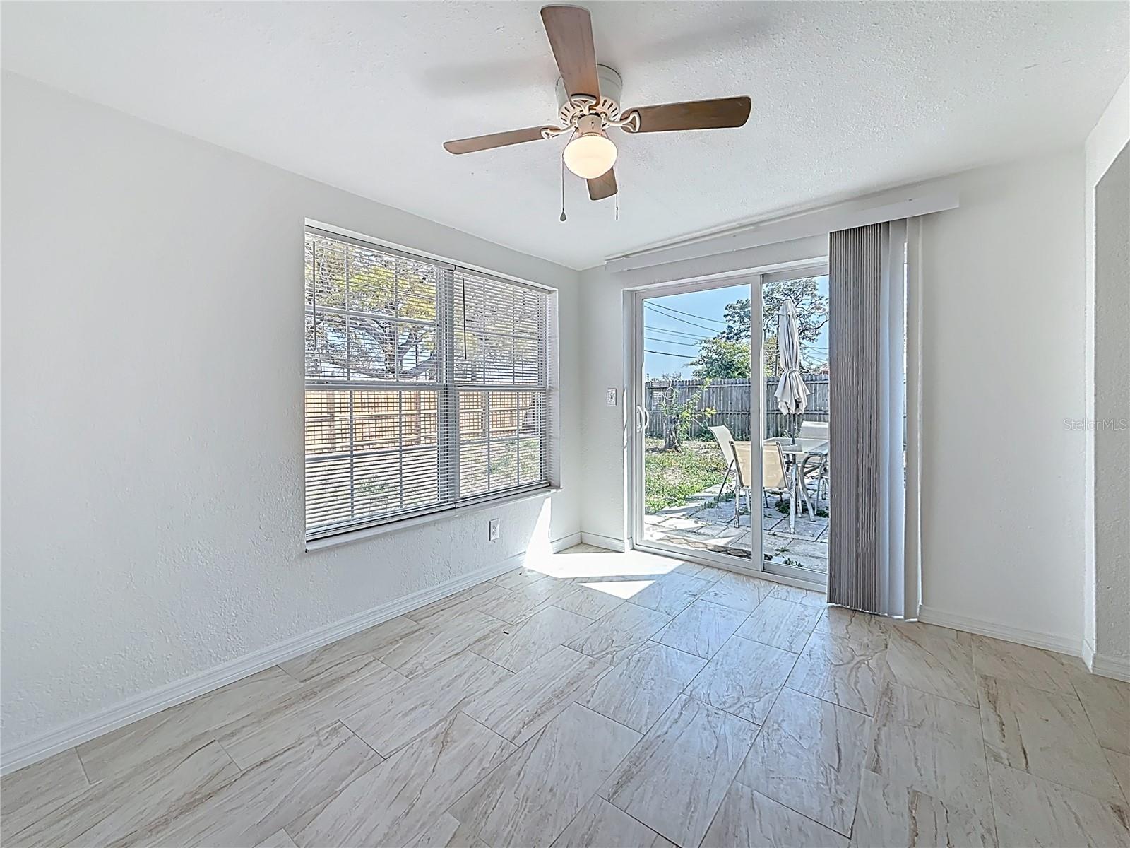 2122 HOLIDAY DR, HOLIDAY, FL, 34691