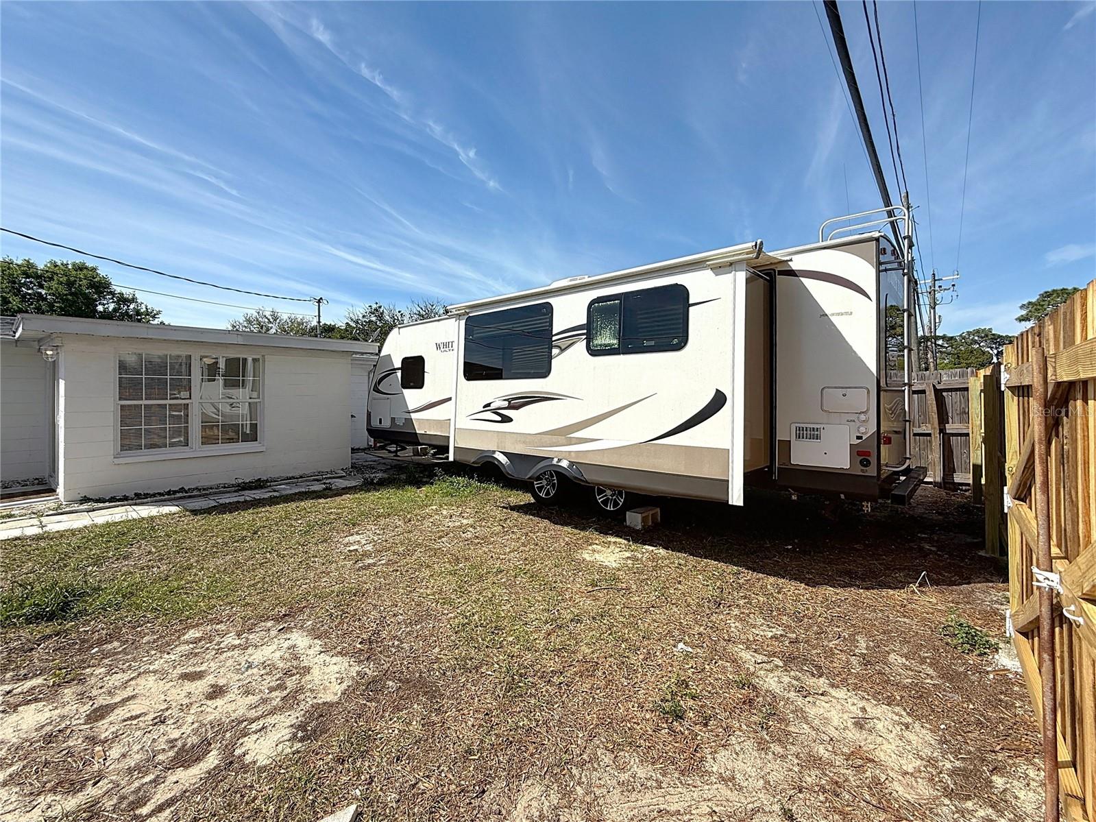 2122 HOLIDAY DR, HOLIDAY, FL, 34691
