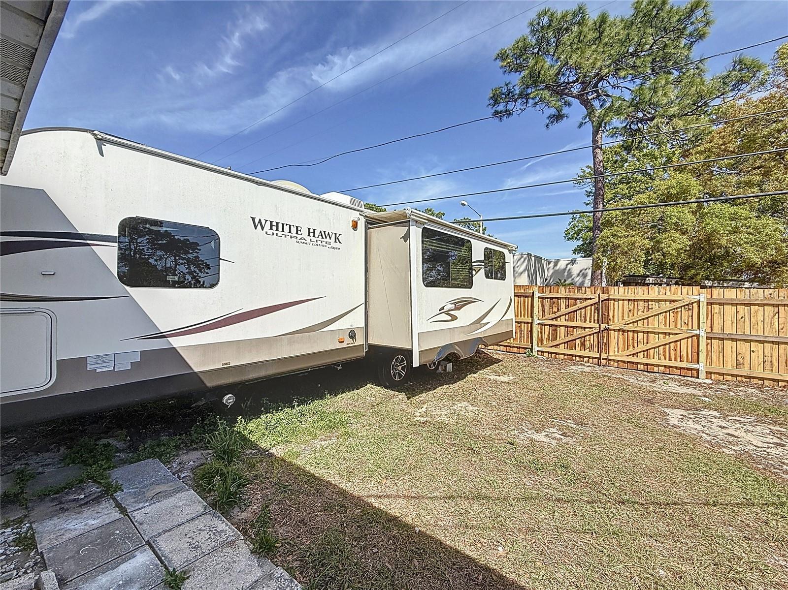 2122 HOLIDAY DR, HOLIDAY, FL, 34691