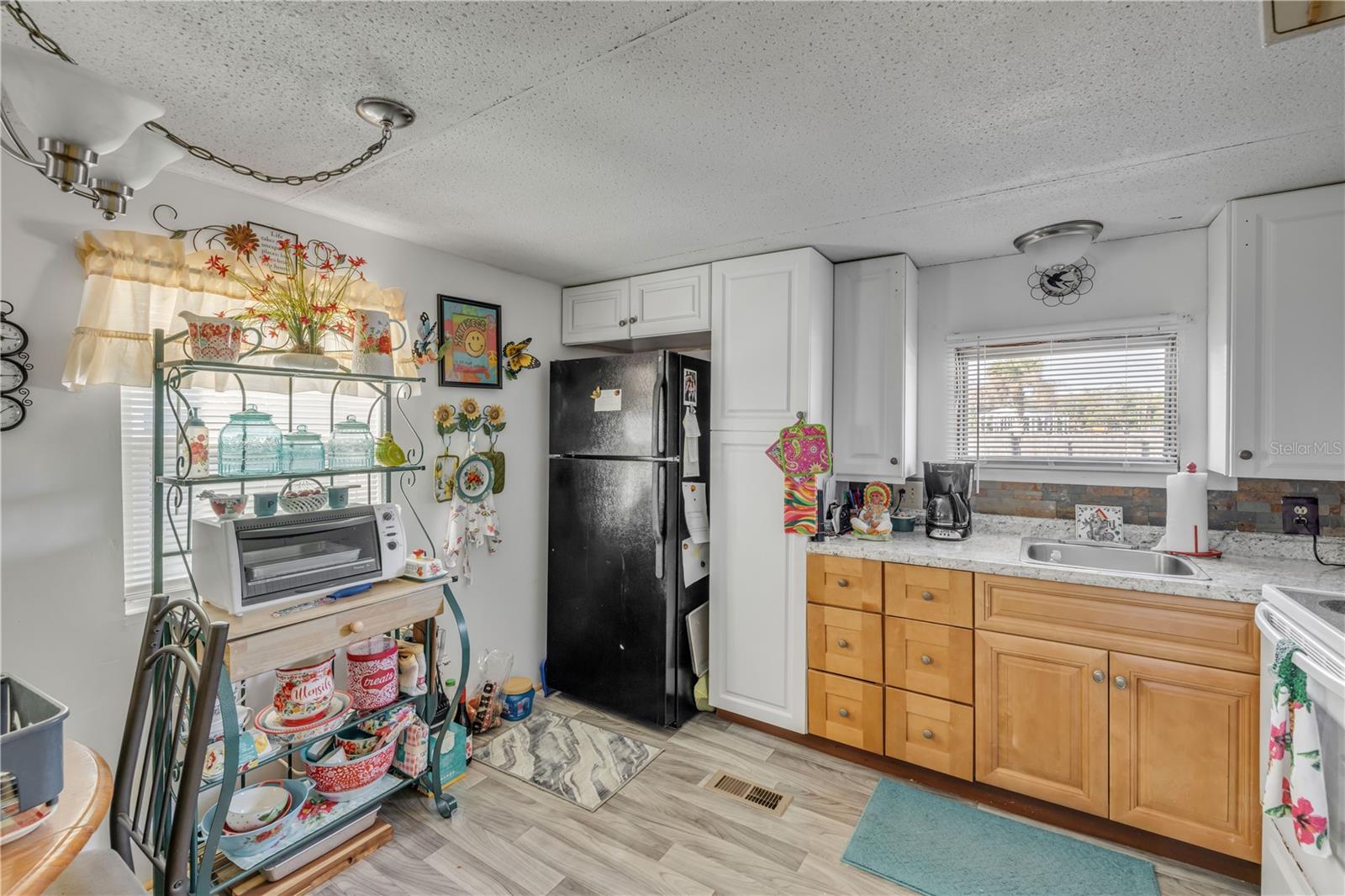 784 INDIAN HARBOR AVE, OAK HILL, FL, 32759