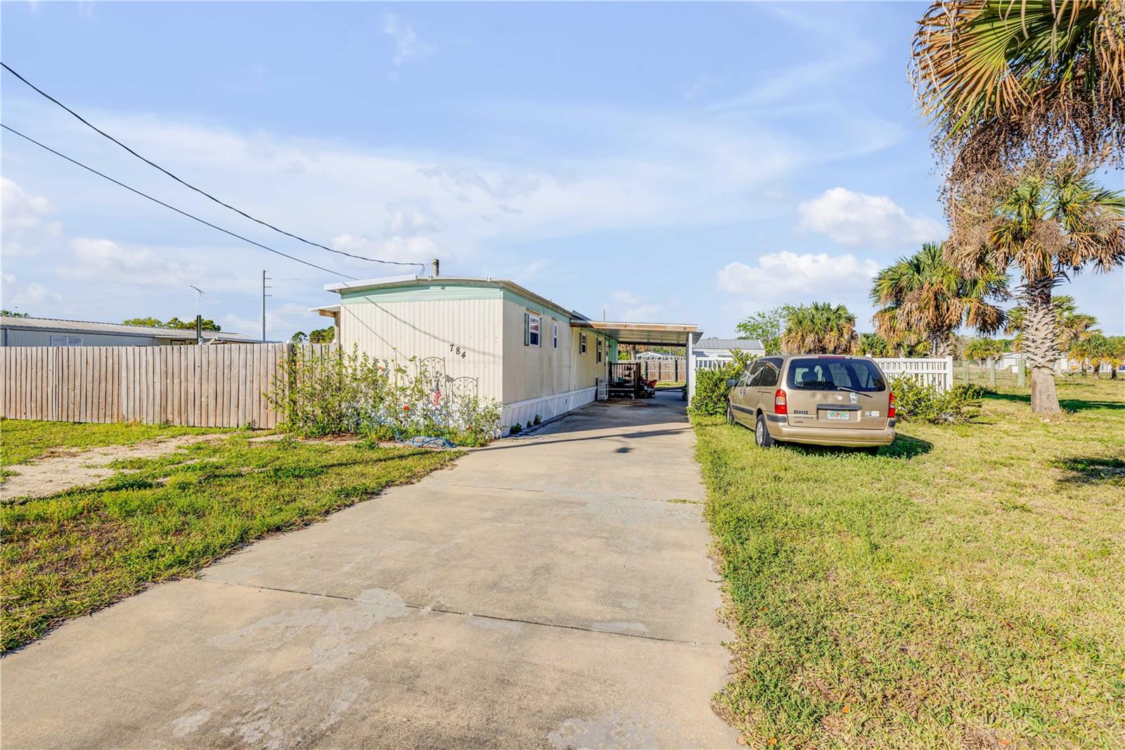 784 INDIAN HARBOR AVE, OAK HILL, FL, 32759