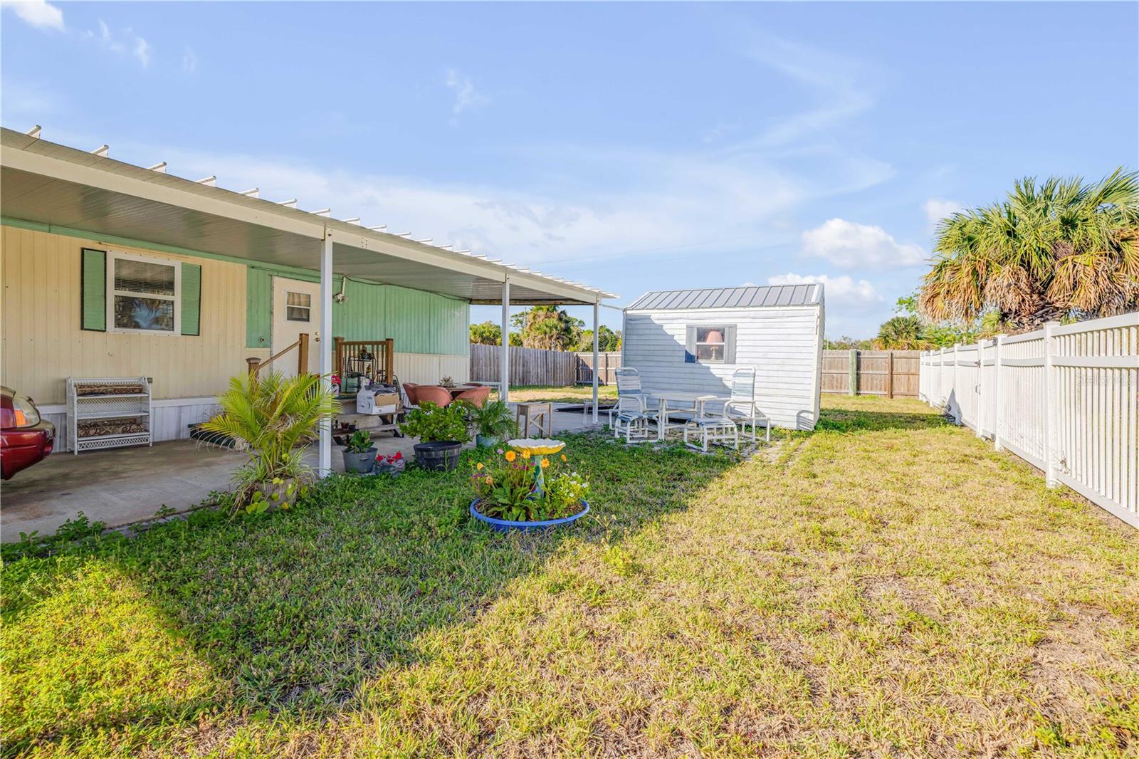 784 INDIAN HARBOR AVE, OAK HILL, FL, 32759