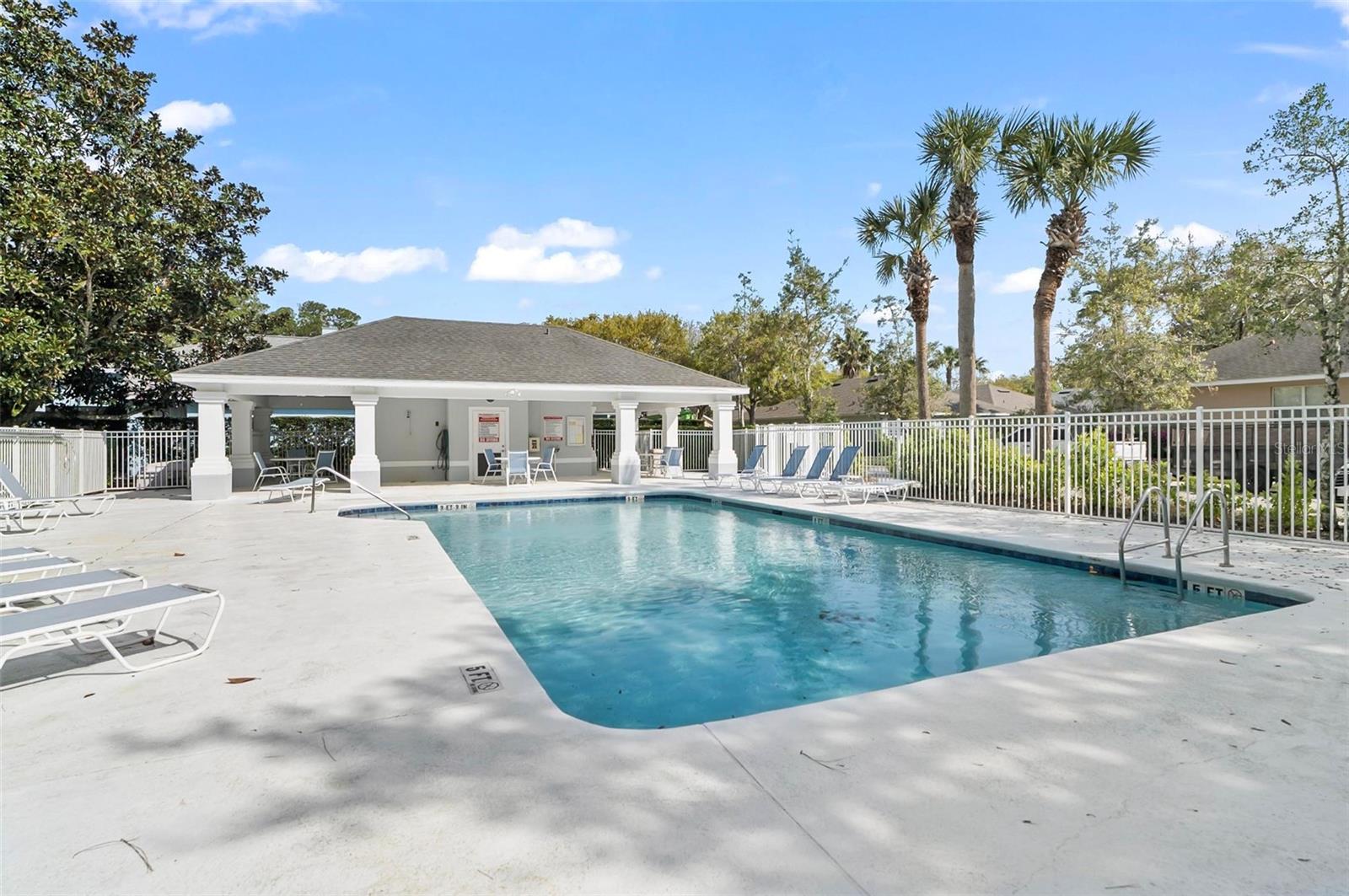 8 CROSSTIE CT, PALM COAST, FL, 32137