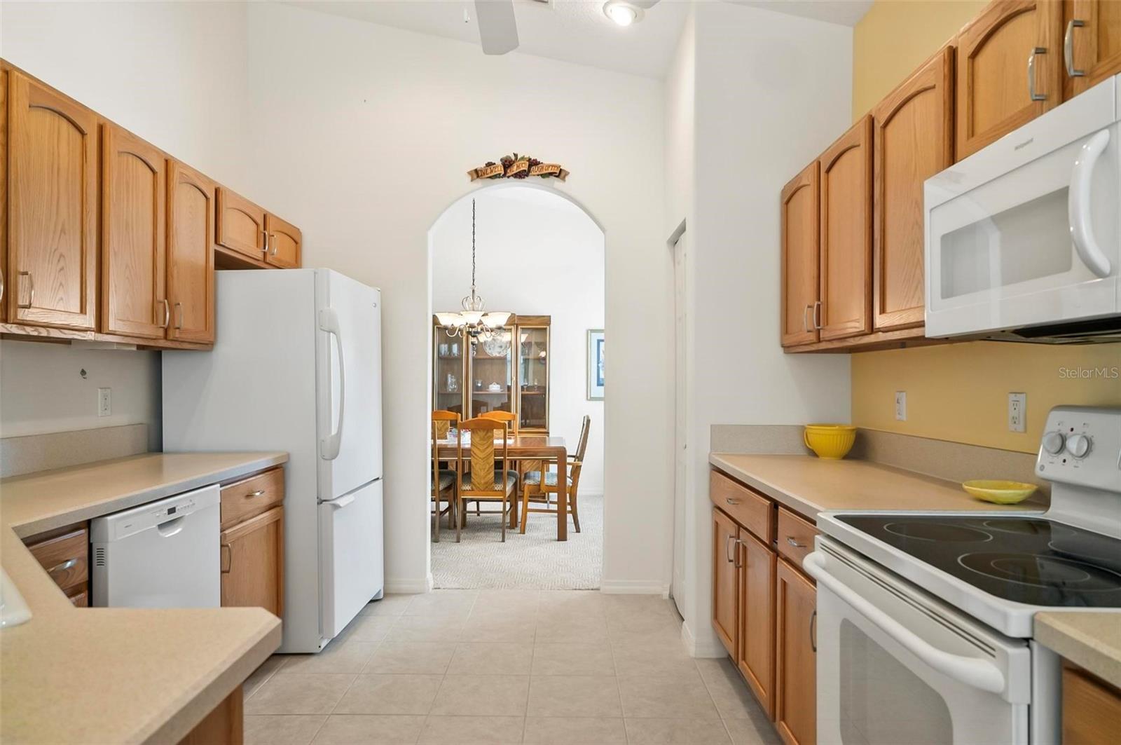 8 CROSSTIE CT, PALM COAST, FL, 32137