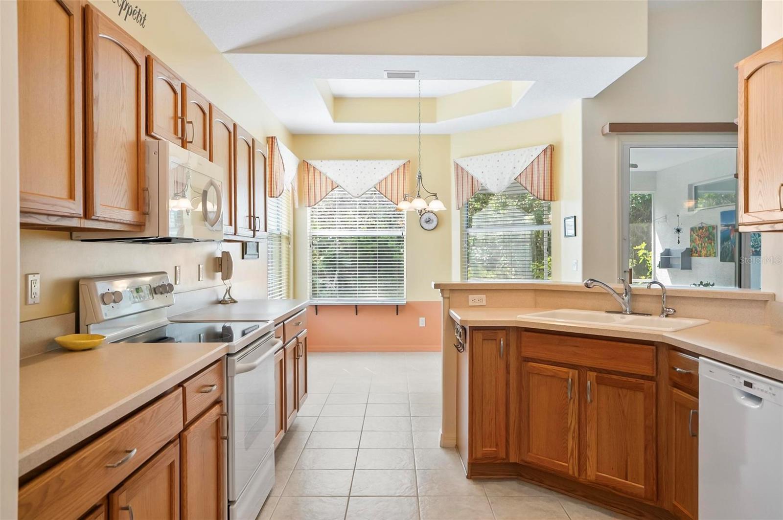 8 CROSSTIE CT, PALM COAST, FL, 32137