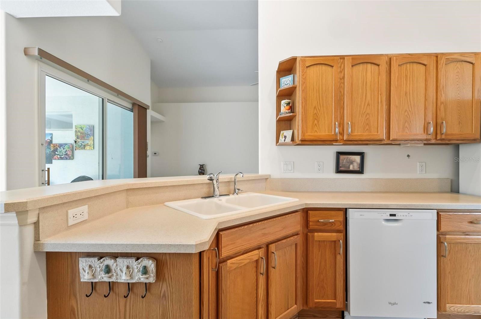 8 CROSSTIE CT, PALM COAST, FL, 32137