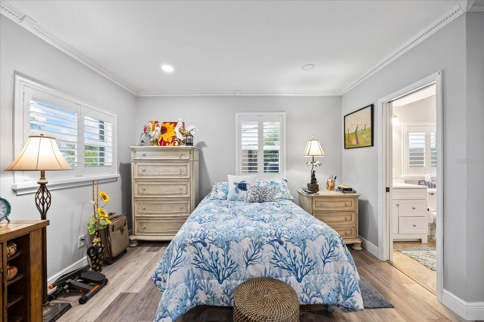 7912 3RD AVE S, ST PETERSBURG, FL, 33707