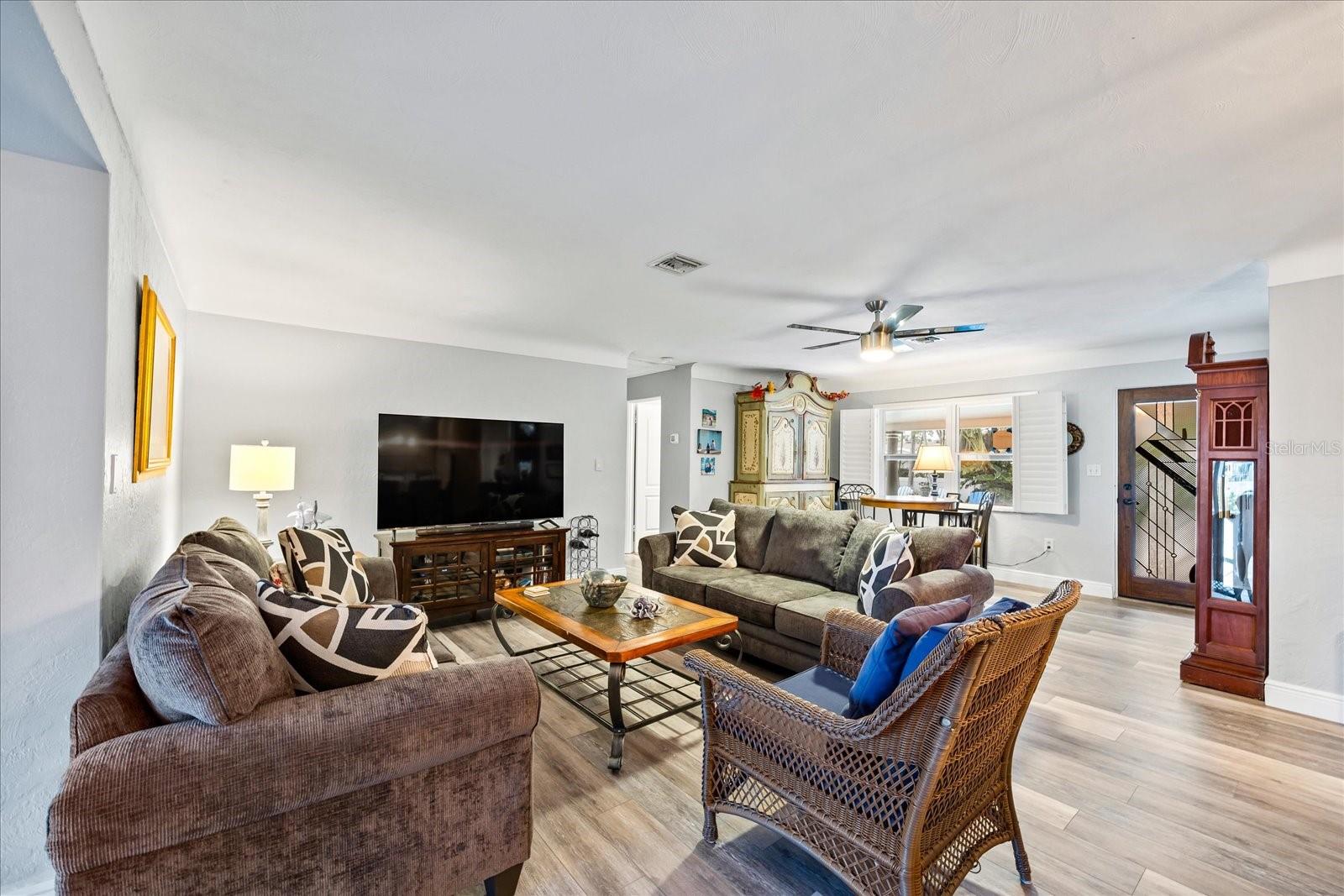 7912 3RD AVE S, ST PETERSBURG, FL, 33707