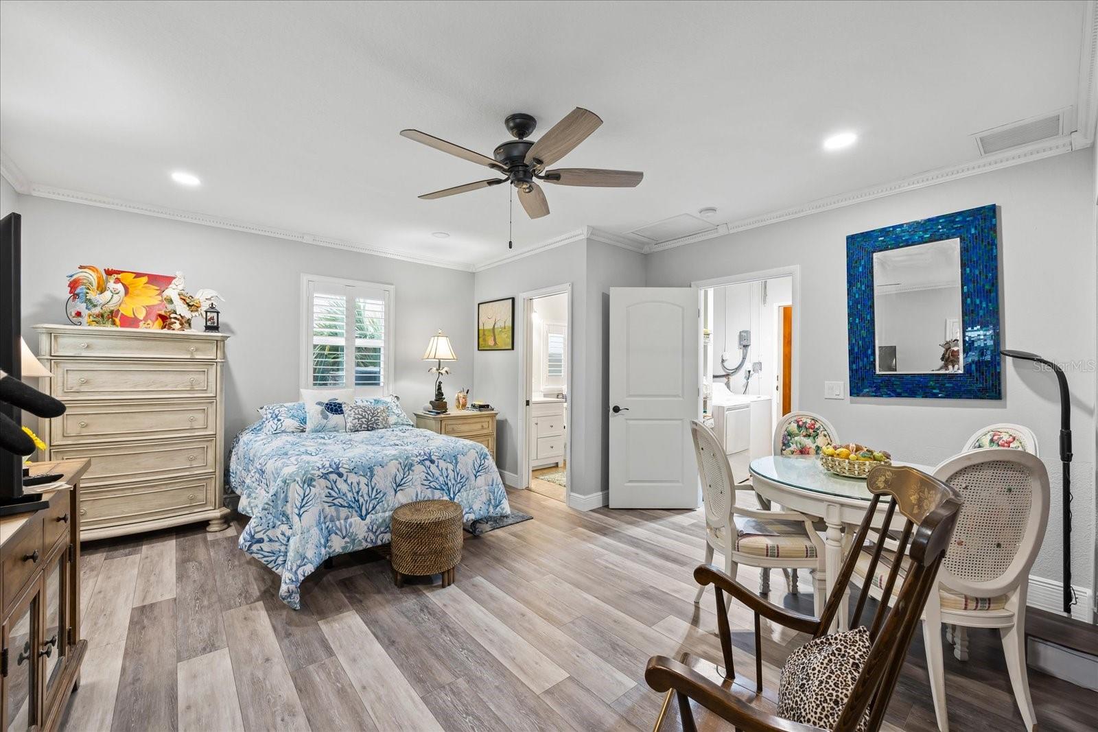 7912 3RD AVE S, ST PETERSBURG, FL, 33707