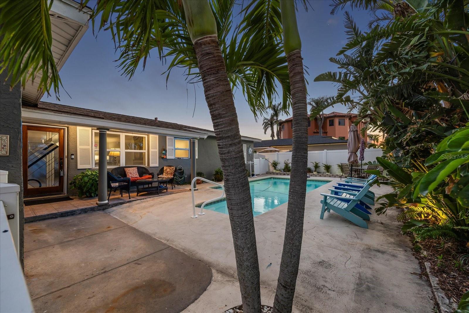 7912 3RD AVE S, ST PETERSBURG, FL, 33707