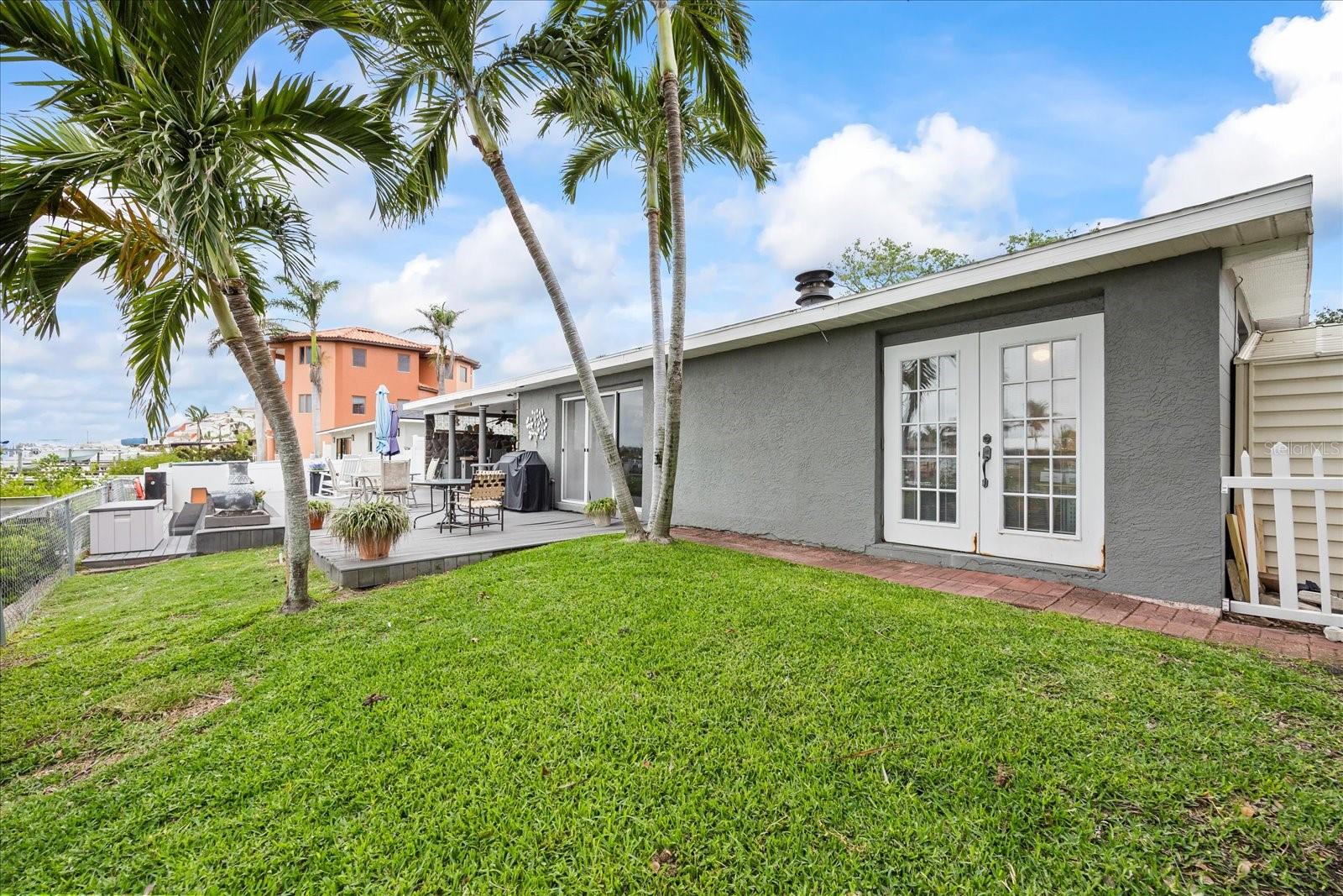 7912 3RD AVE S, ST PETERSBURG, FL, 33707