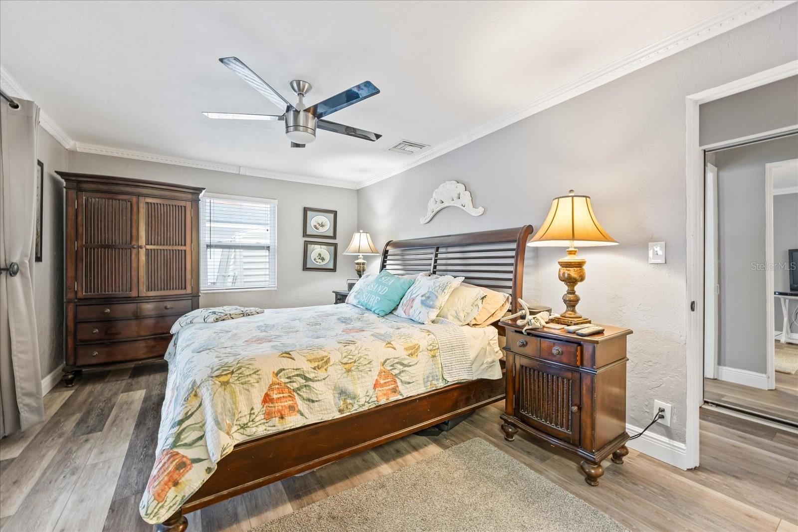 7912 3RD AVE S, ST PETERSBURG, FL, 33707