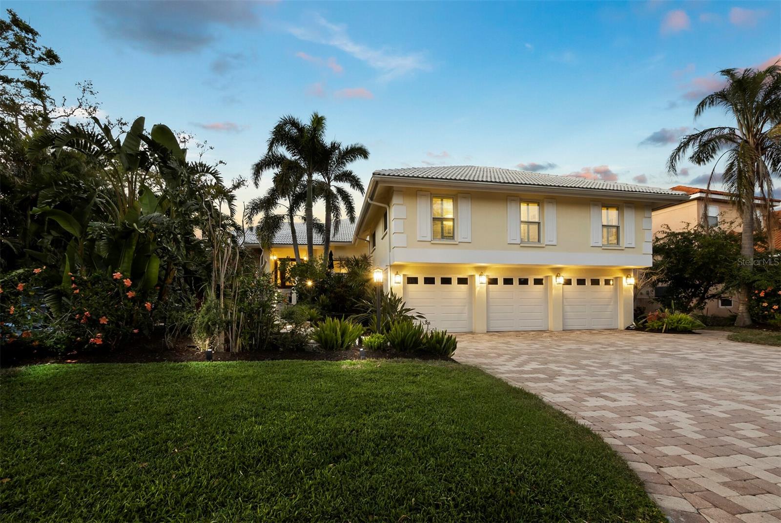 3322 BAYOU RD, LONGBOAT KEY, FL, 34228