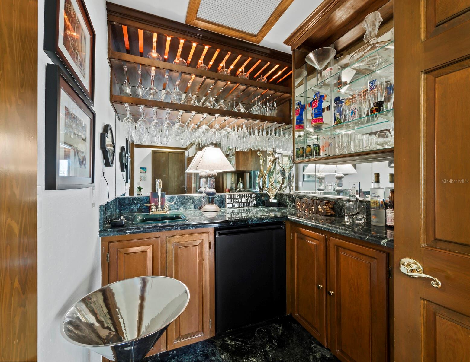 3322 BAYOU RD, LONGBOAT KEY, FL, 34228