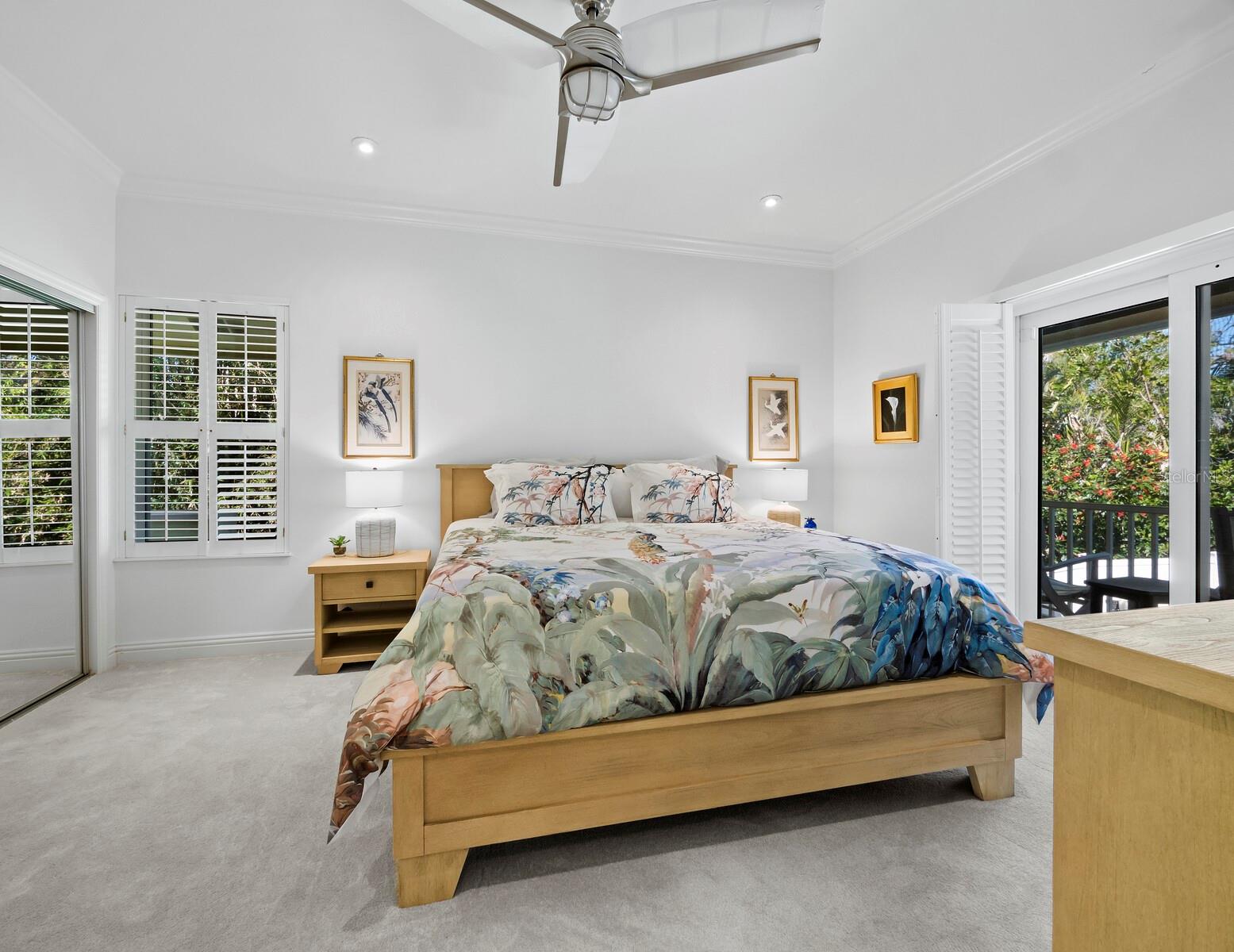 3322 BAYOU RD, LONGBOAT KEY, FL, 34228