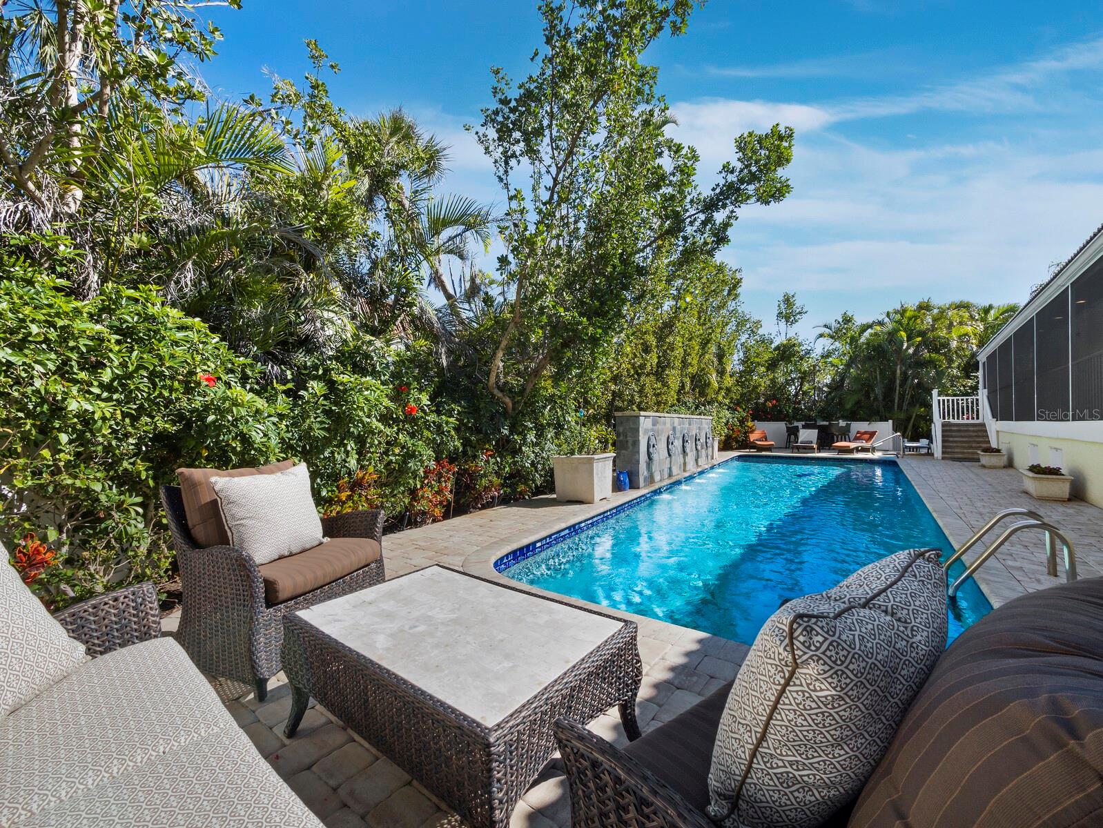 3322 BAYOU RD, LONGBOAT KEY, FL, 34228