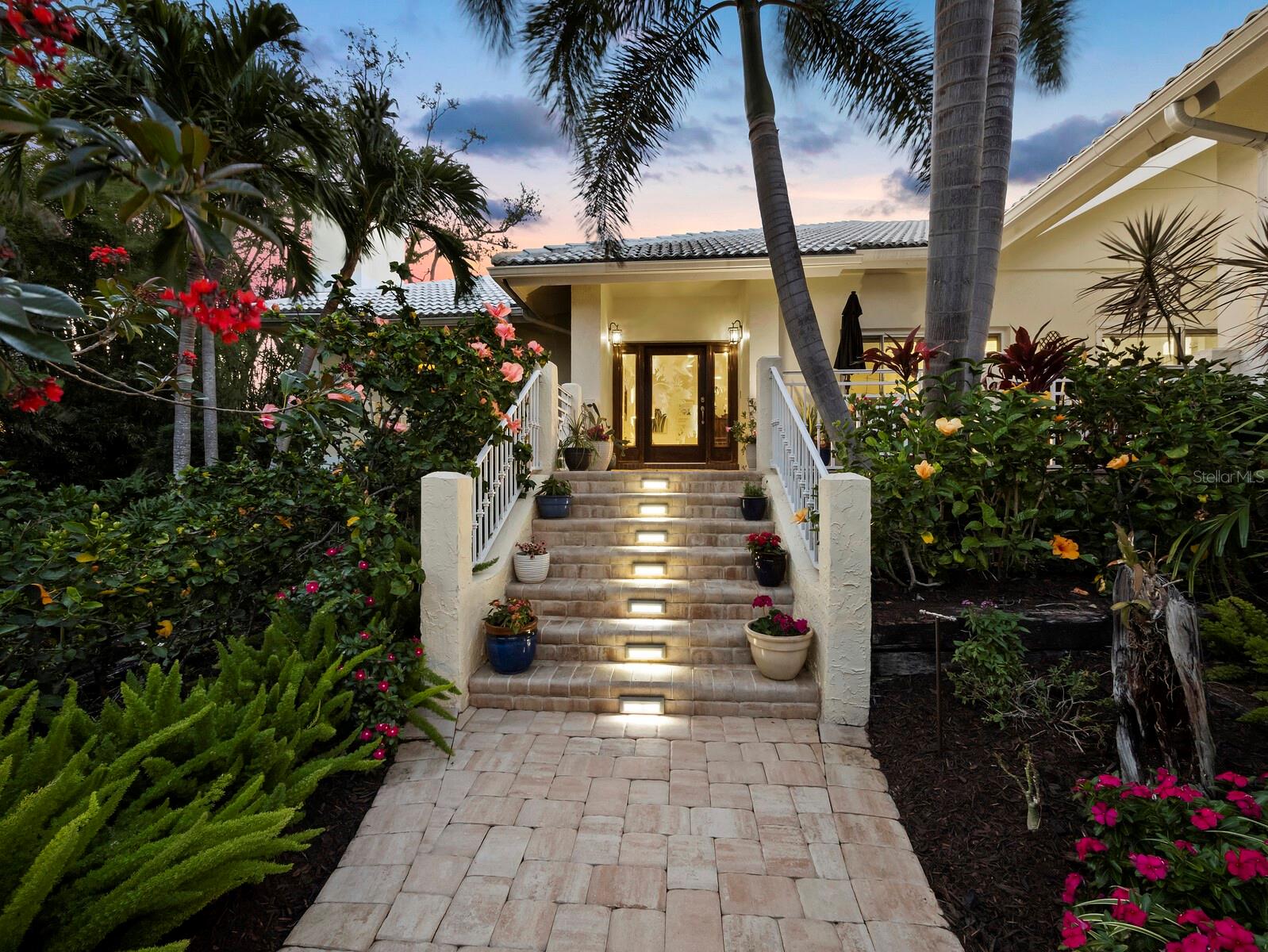 3322 BAYOU RD, LONGBOAT KEY, FL, 34228