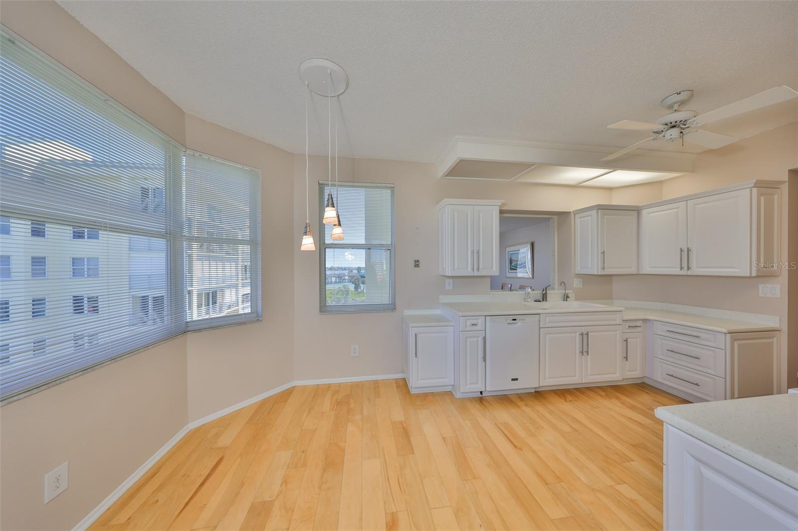 7882 SAILBOAT KEY BLVD S #401, SOUTH PASADENA, FL, 33707