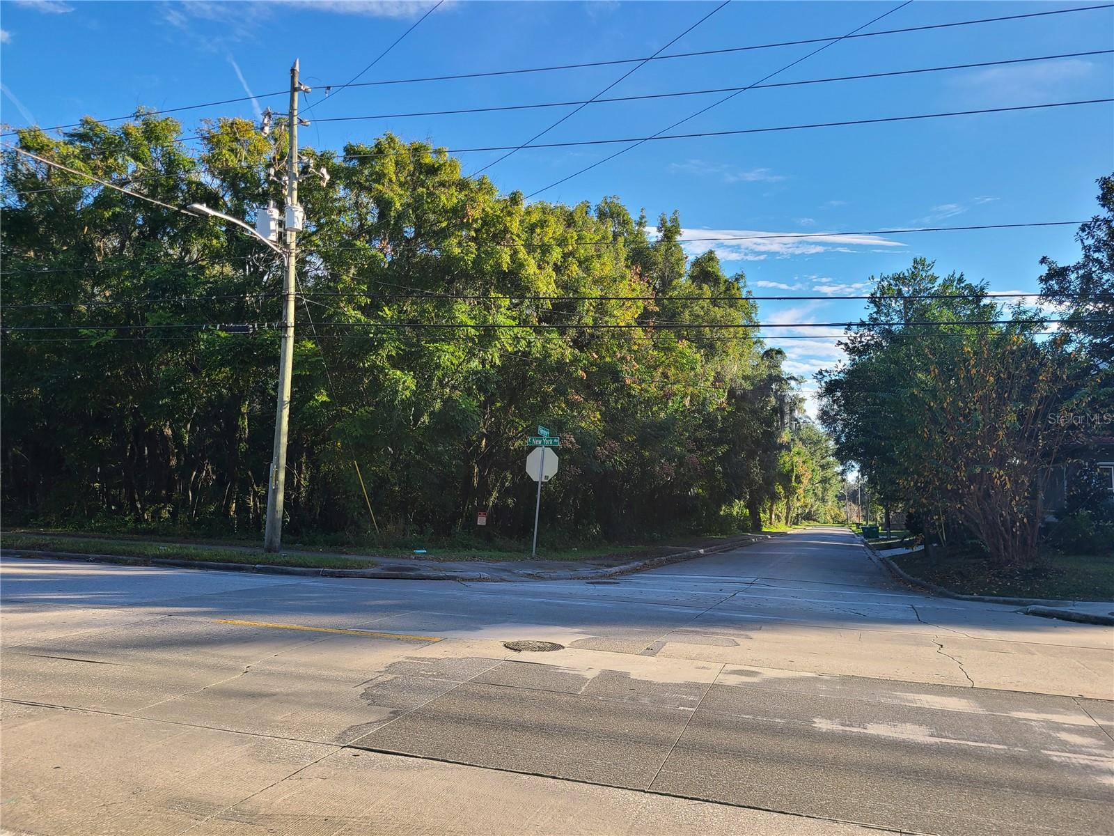 E NEW YORK AVE, DELAND, FL, 32724