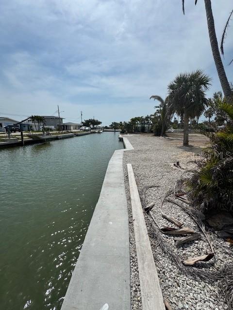 1285 HOLIDAY DR, ENGLEWOOD, FL, 34223