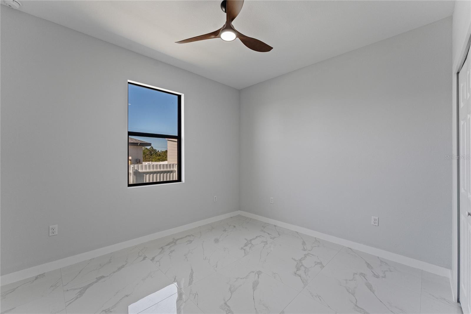 3921 NW 40TH LN, CAPE CORAL, FL, 33993