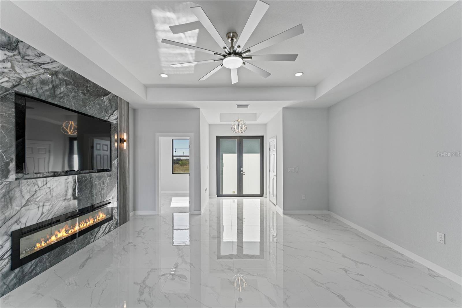 3921 NW 40TH LN, CAPE CORAL, FL, 33993