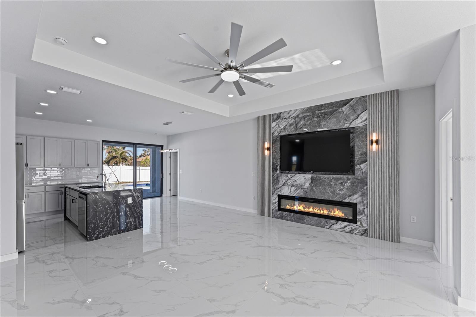 3921 NW 40TH LN, CAPE CORAL, FL, 33993