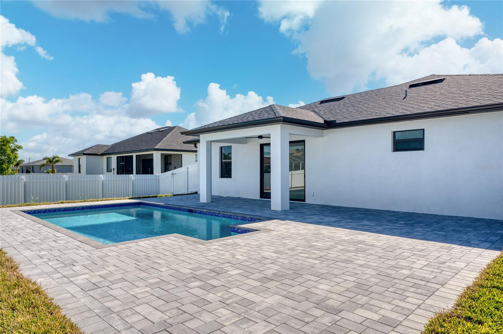 3921 NW 40TH LN, CAPE CORAL, FL, 33993